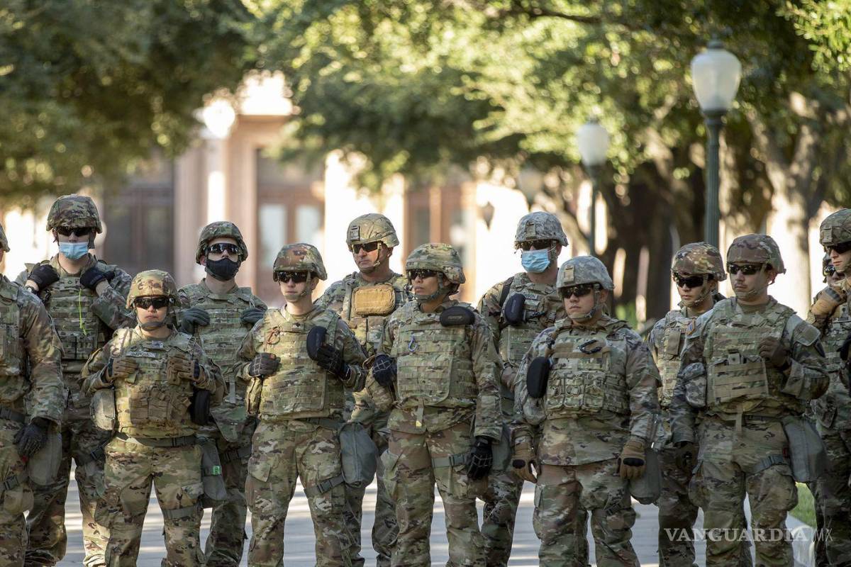 Soldado de Texas se ahoga mientras intentaba rescatar a migrantes en Eagle Pass