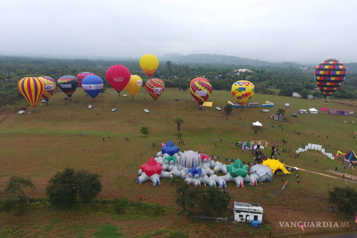 Santiago, Nuevo León: Luz, color y gastronomía en Festival Cielo Mágico
