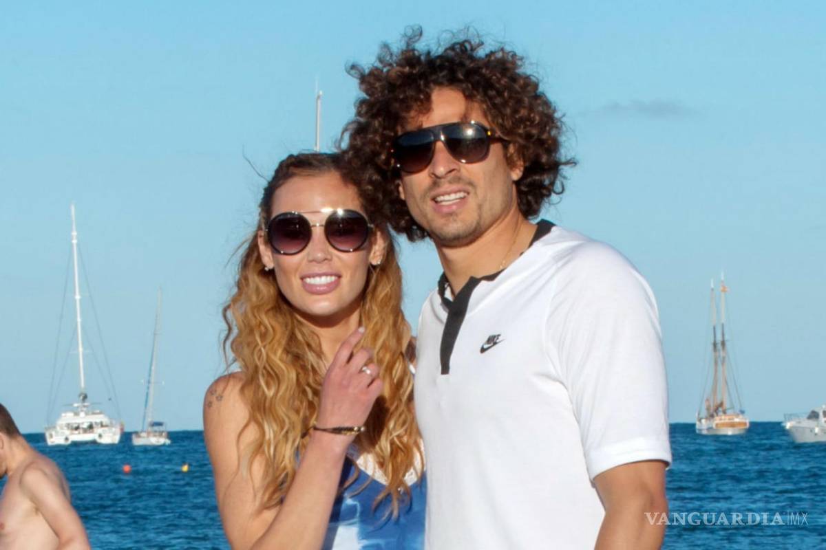 Esposa de ‘Memo’ Ochoa recibe amenazas: ‘toca matarte y violarte si no deja la Selección’