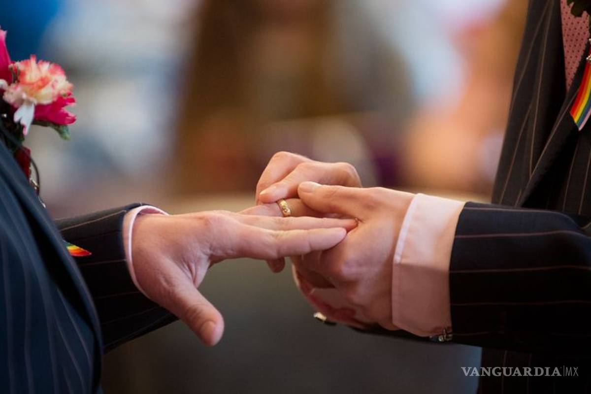 Convocan a bodas comunitarias gay en Saltillo