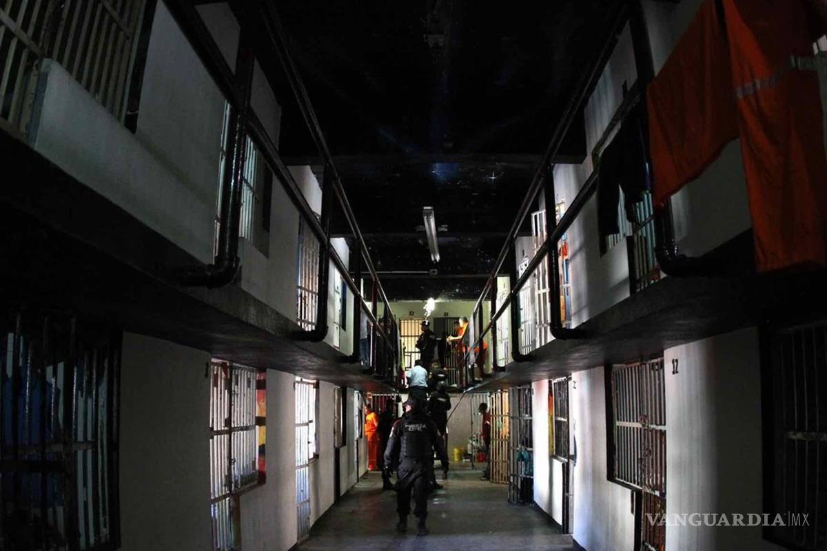 Exigen esclarecer la muerte de reos en Nuevo León, piden trato digno para presos