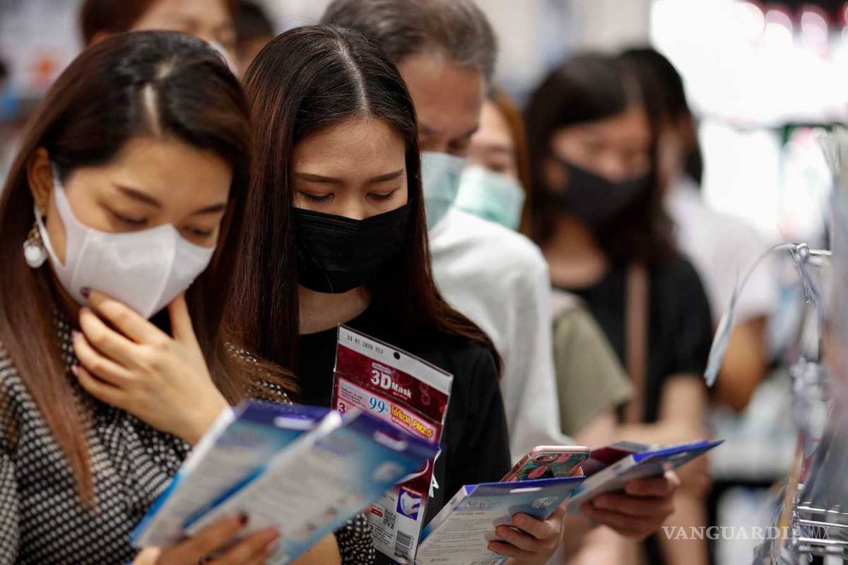 Ni besos ni abrazos para prevenir coronavirus, recomienda Prevención de la Salud