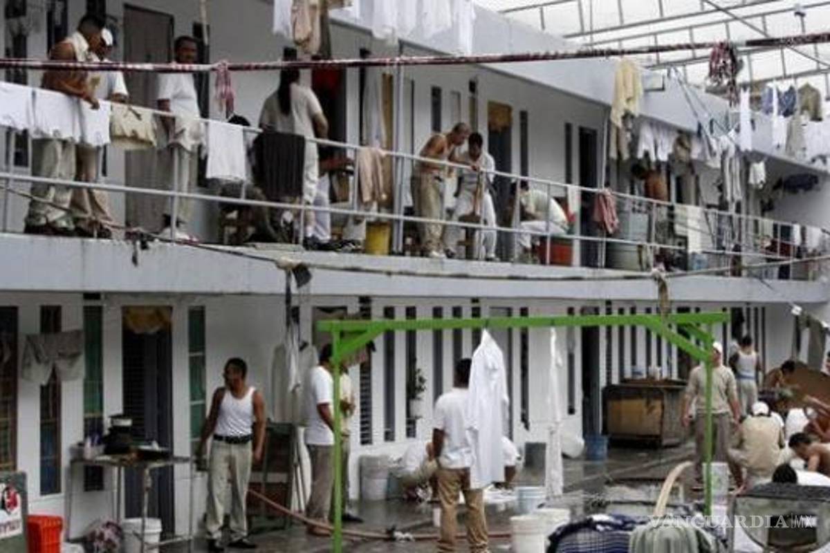 AMLO anuncia dos nuevos penales en Edomex por sobrepoblación de 120%