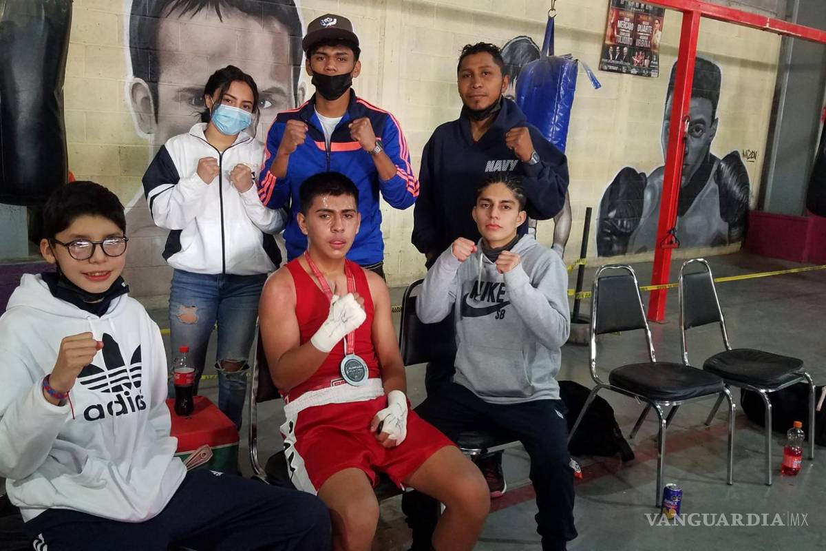 Triunfan en el Municipal de Boxeo de Saltillo