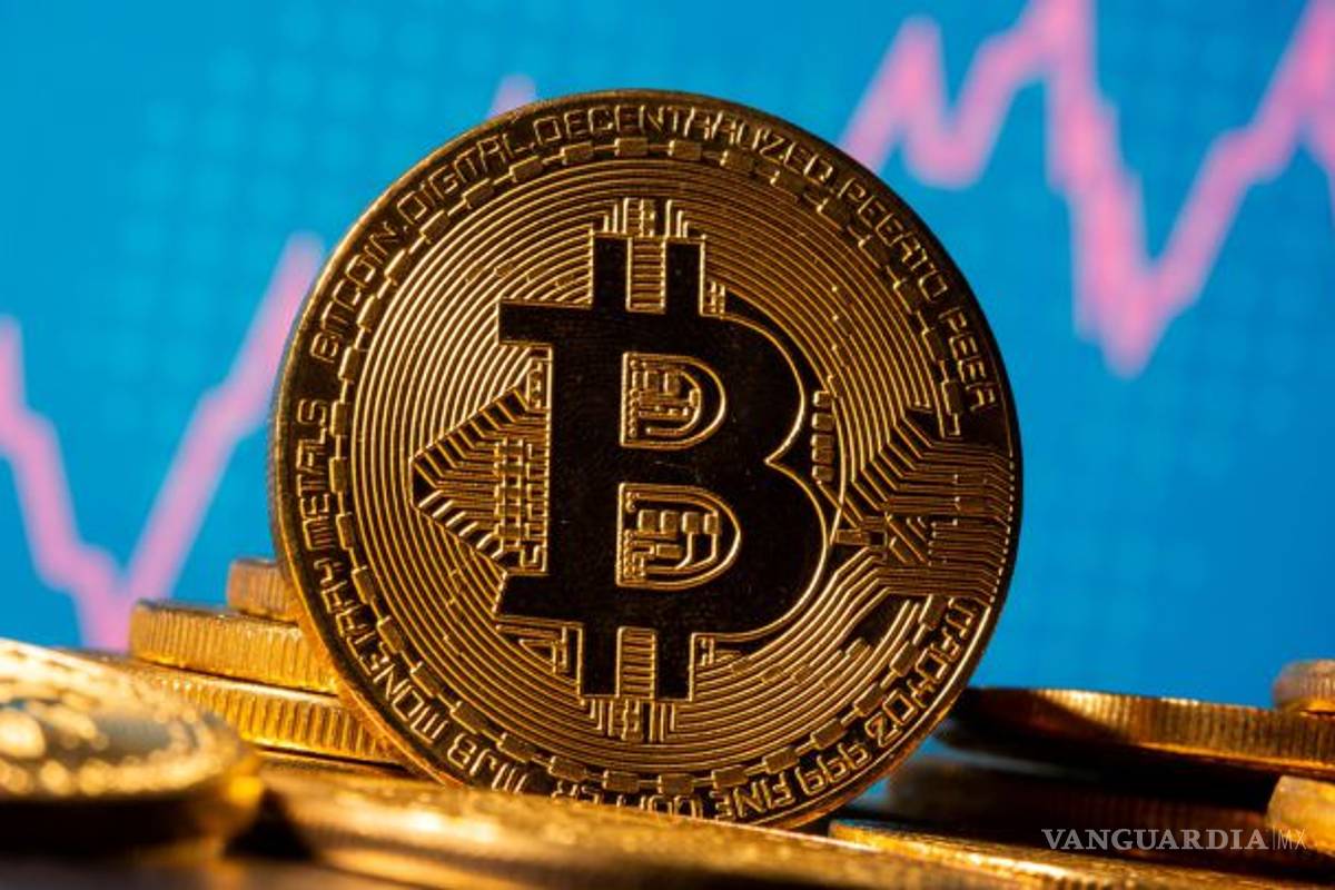Bitcoin alcanza los 35 mil dólares por primera vez en su historia