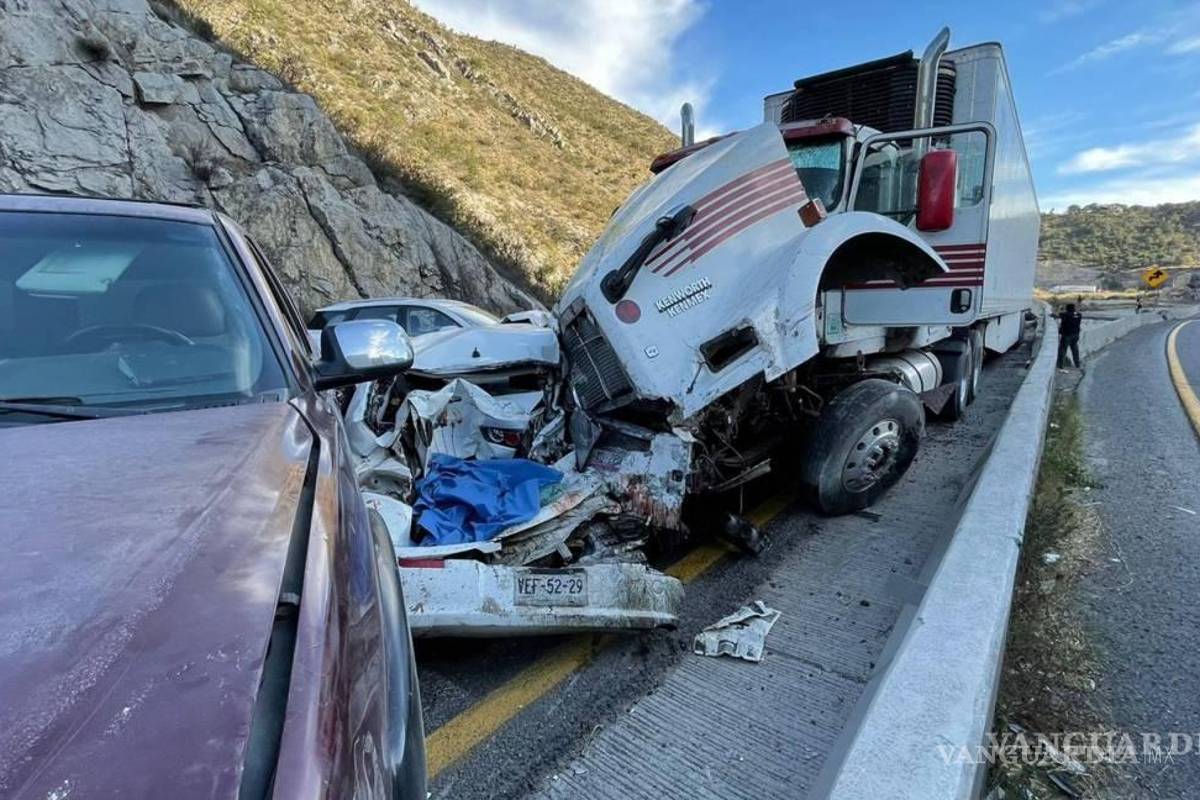 Presentan demanda civil contra empresa de tráiler implicado en accidente en Los Chorros
