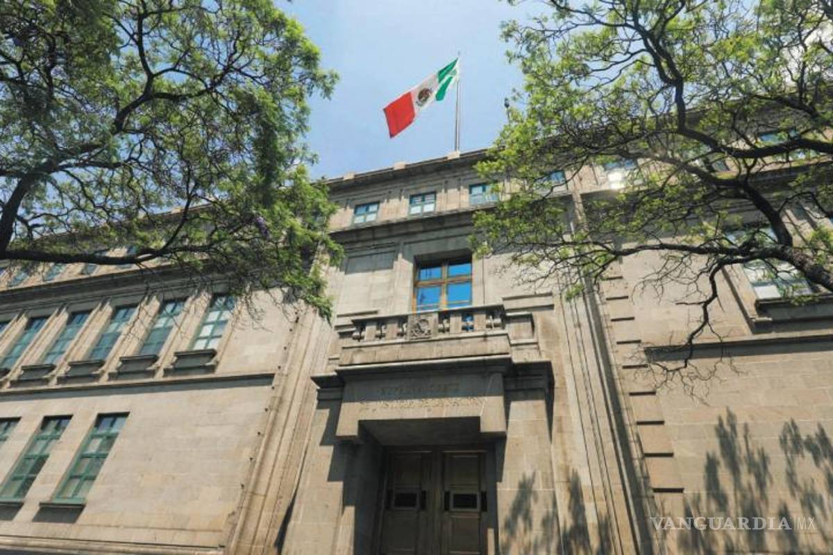 Ligados a Morena, ex funcionarios de Calderón y Fox, entre aspirantes a ser ministros