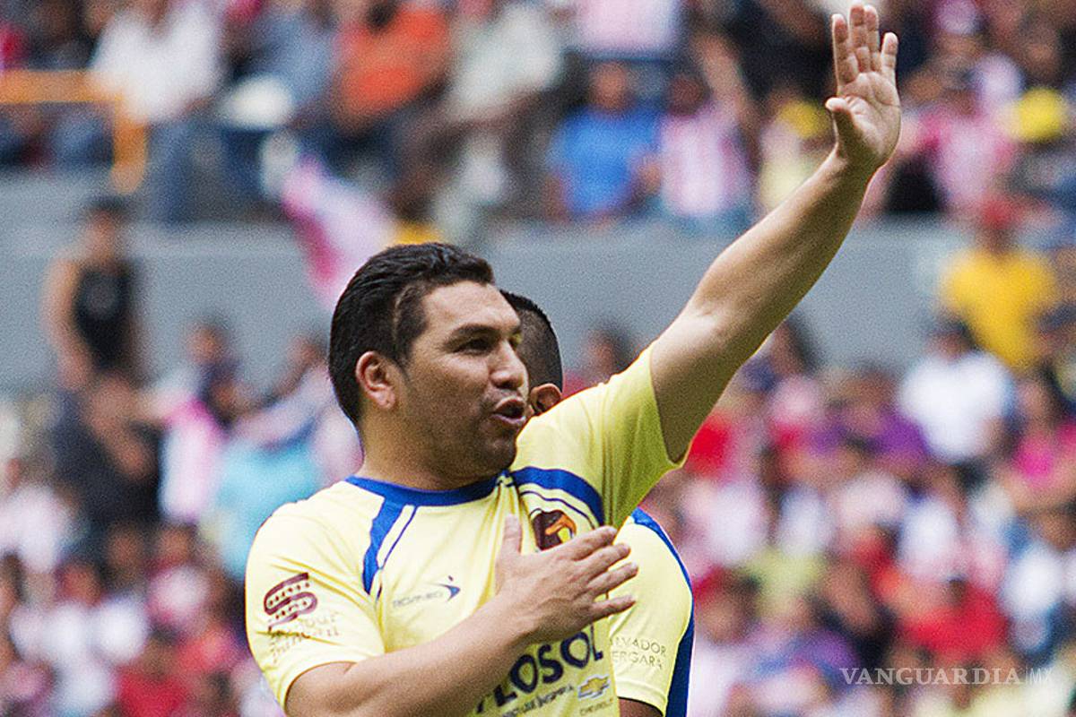 Salvador Cabañas, el sobreviviente de un balazo en la cabeza, cumple 40 años