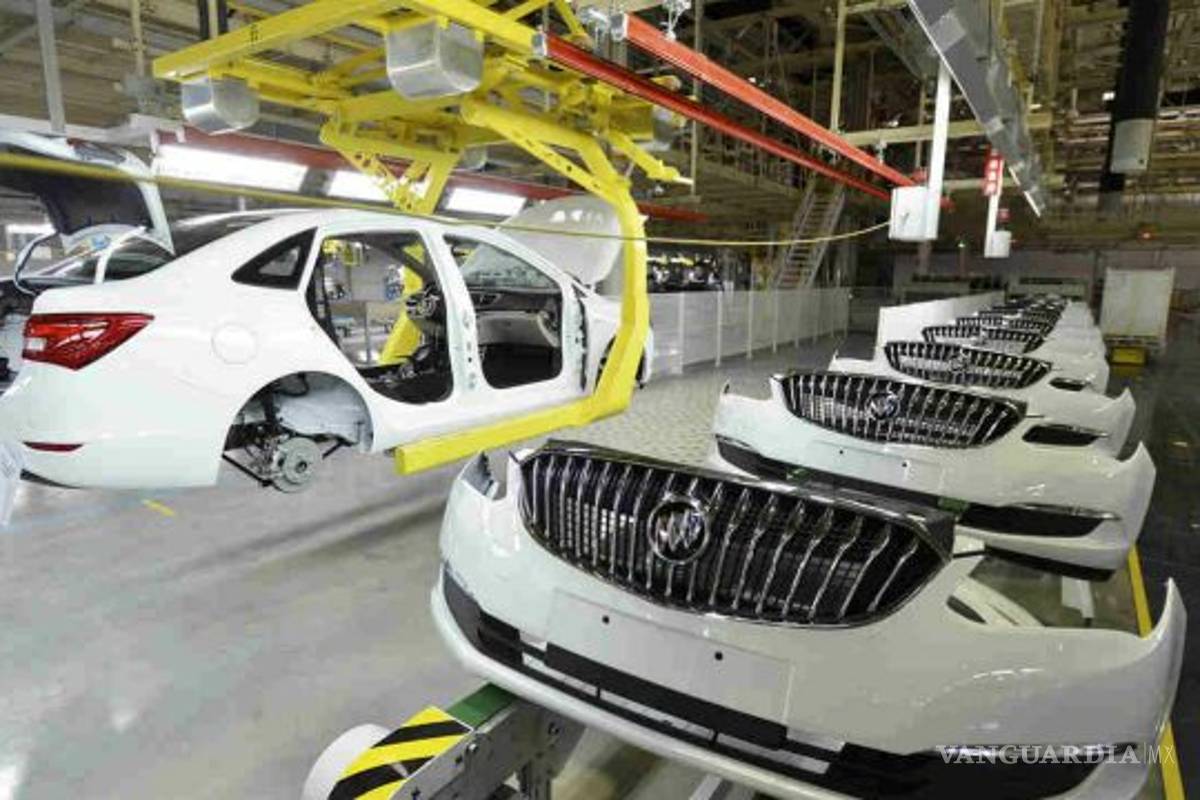 México propone contenido regional para autos en TLCAN de 70%: fuentes
