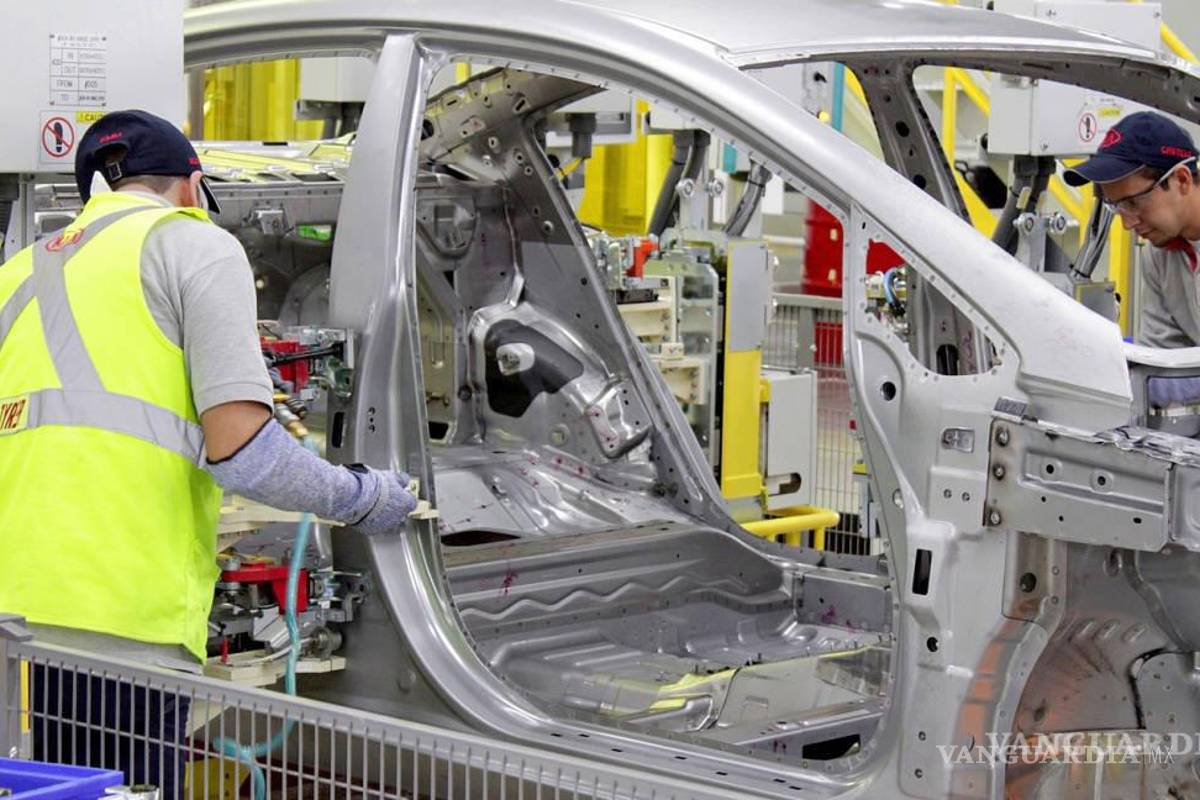 Caída económica ‘acelerará’ tras baja en actividad estatal, anticipa experto