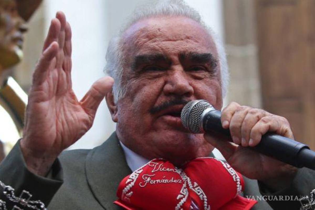 Vicente Fernández padece síndrome de Guillain-Barré, asegura su hijo