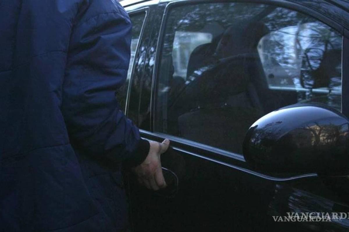 Violó Fiscalía derechos humanos en operativo contra autos robados en plaza comercial de Saltillo