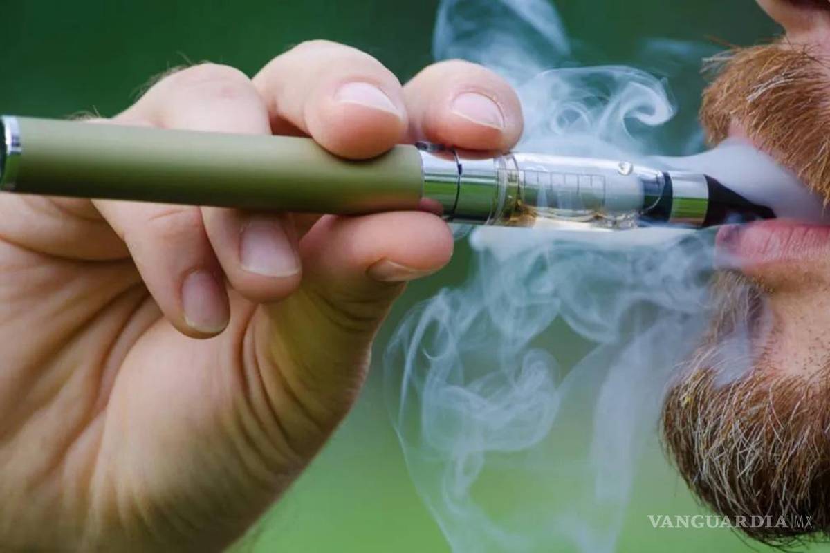 Sheinbaum celebra prohibición de vapeadores; venta será castigada con hasta ocho años de prisión