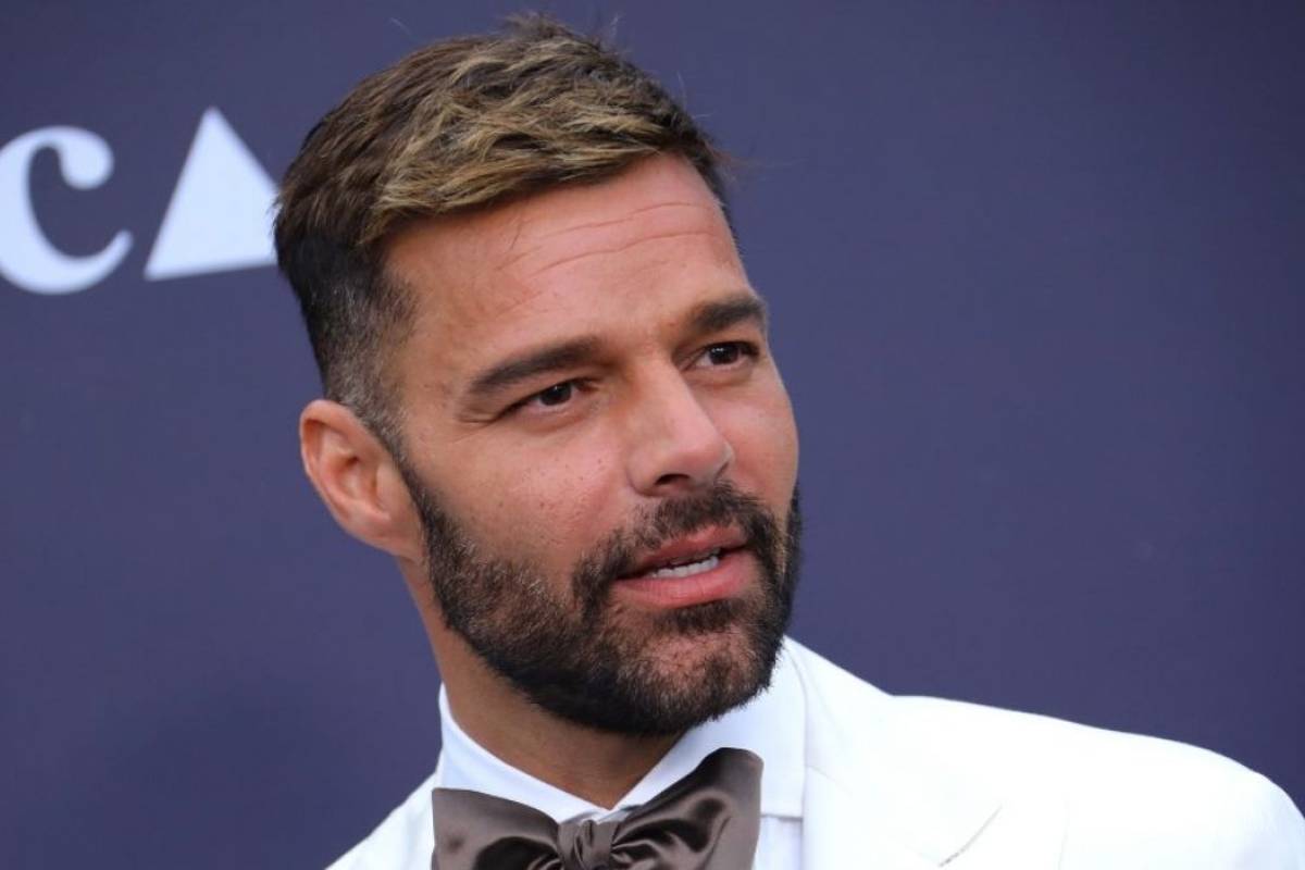 Coronavirus: Ricky Martin llama 'brutos' a quienes salen de casa pese a contigencia y luego anuncia donativos para luchar contra COVID-19