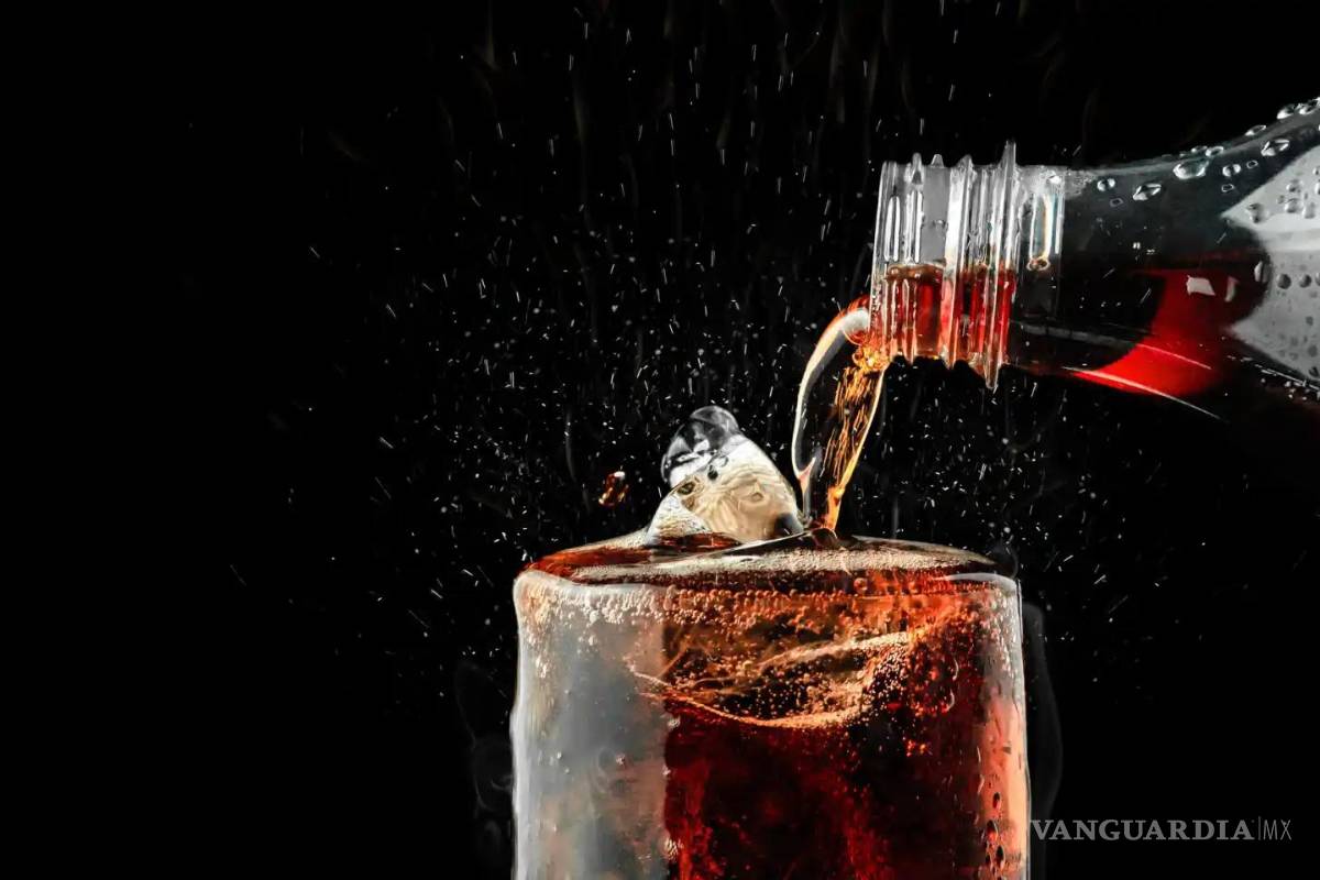 Según Profeco, este es el refresco que contiene más azúcar y no... ¡No es Coca-Cola!