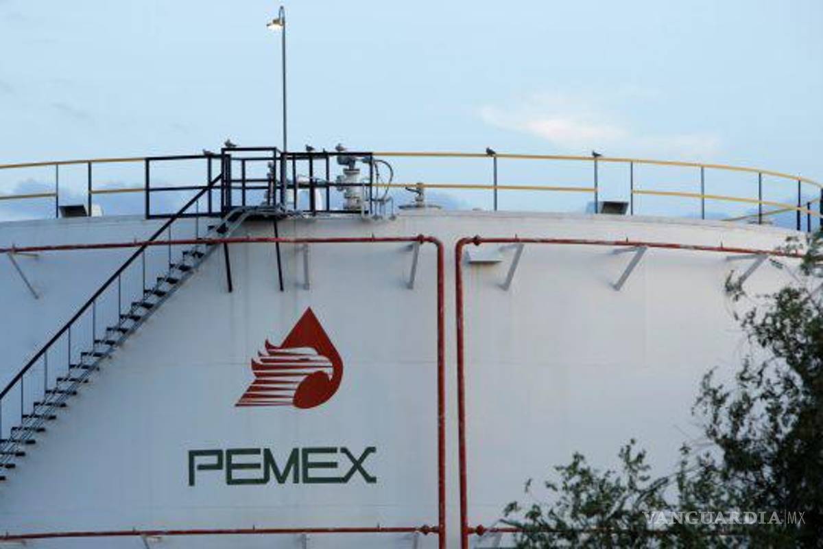 Aumentó 84% deuda a proveedores de Pemex