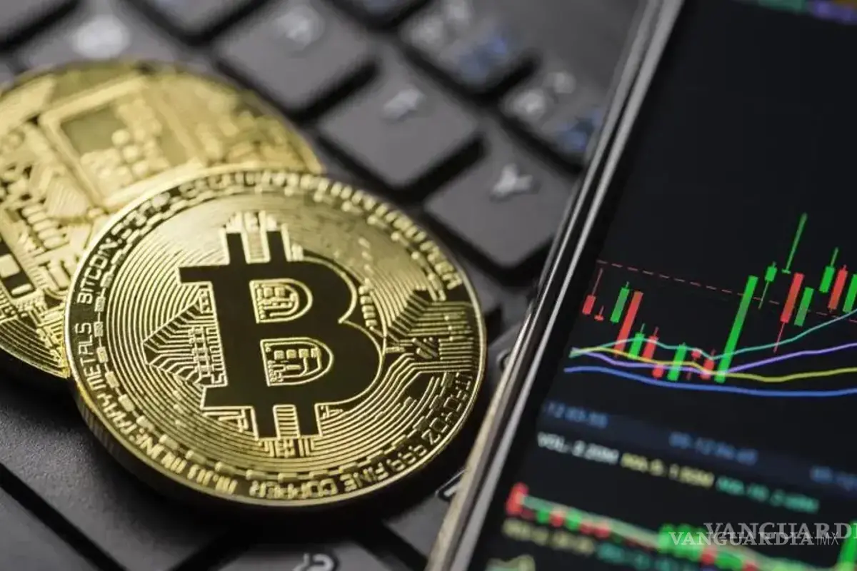 El dinero del narco viaja en criptomonedas, alerta la DEA