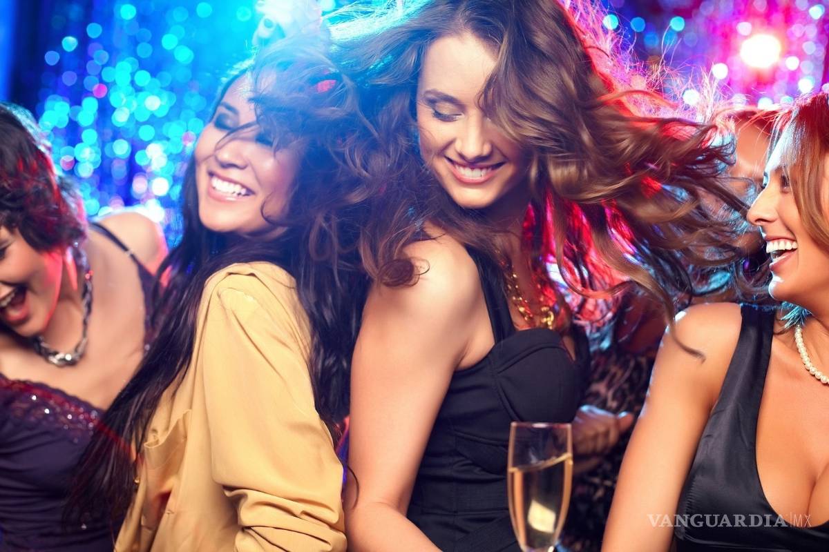 Discoteca de Barcelona ofrece 100 euros a las mujeres que asistan sin ropa interior