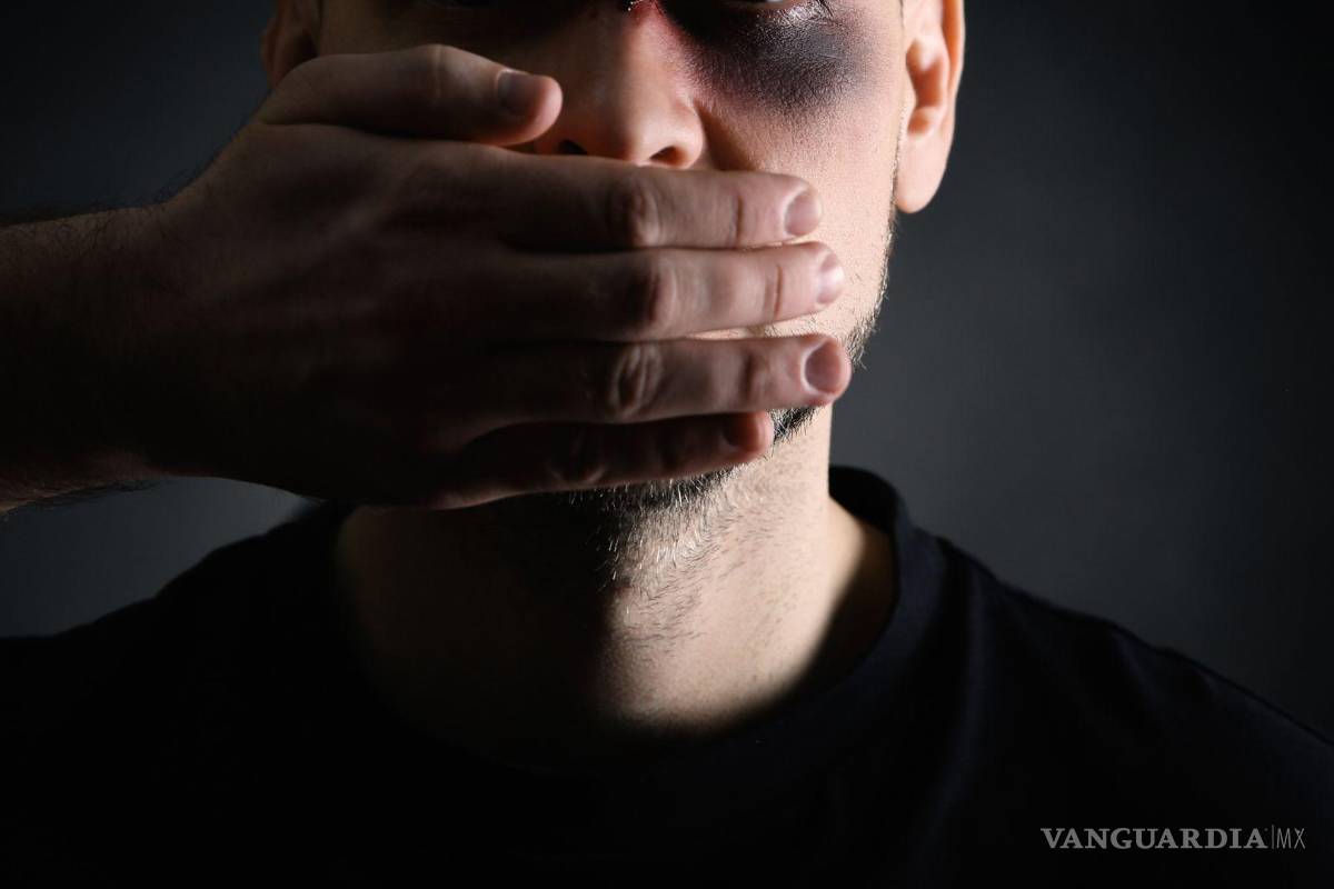 Señalan a anexo en Monclova por presunto abuso de internos; familiares exigen verlos