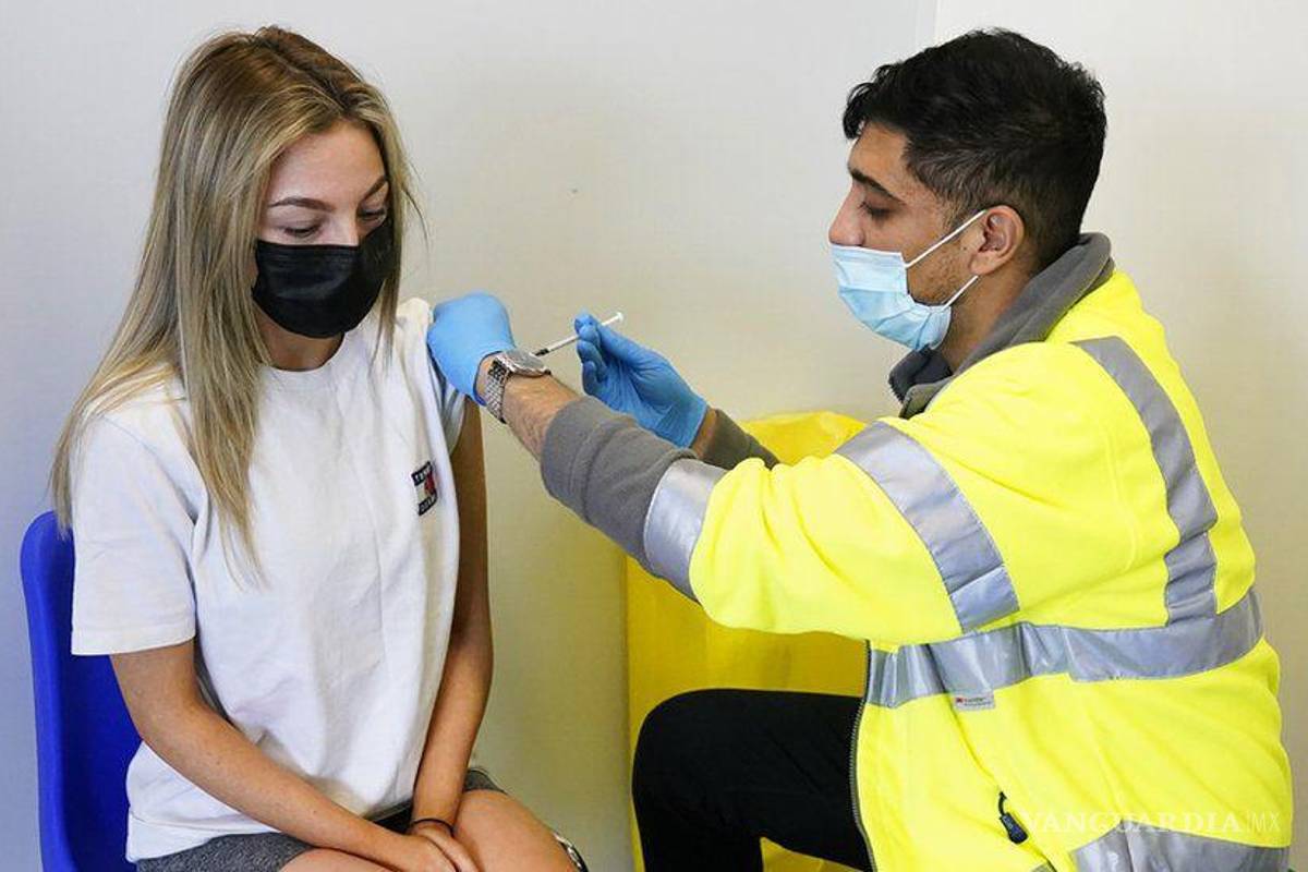 Pfizer anuncia nueva vacuna contra ómicron; se aplicaría el próximo año