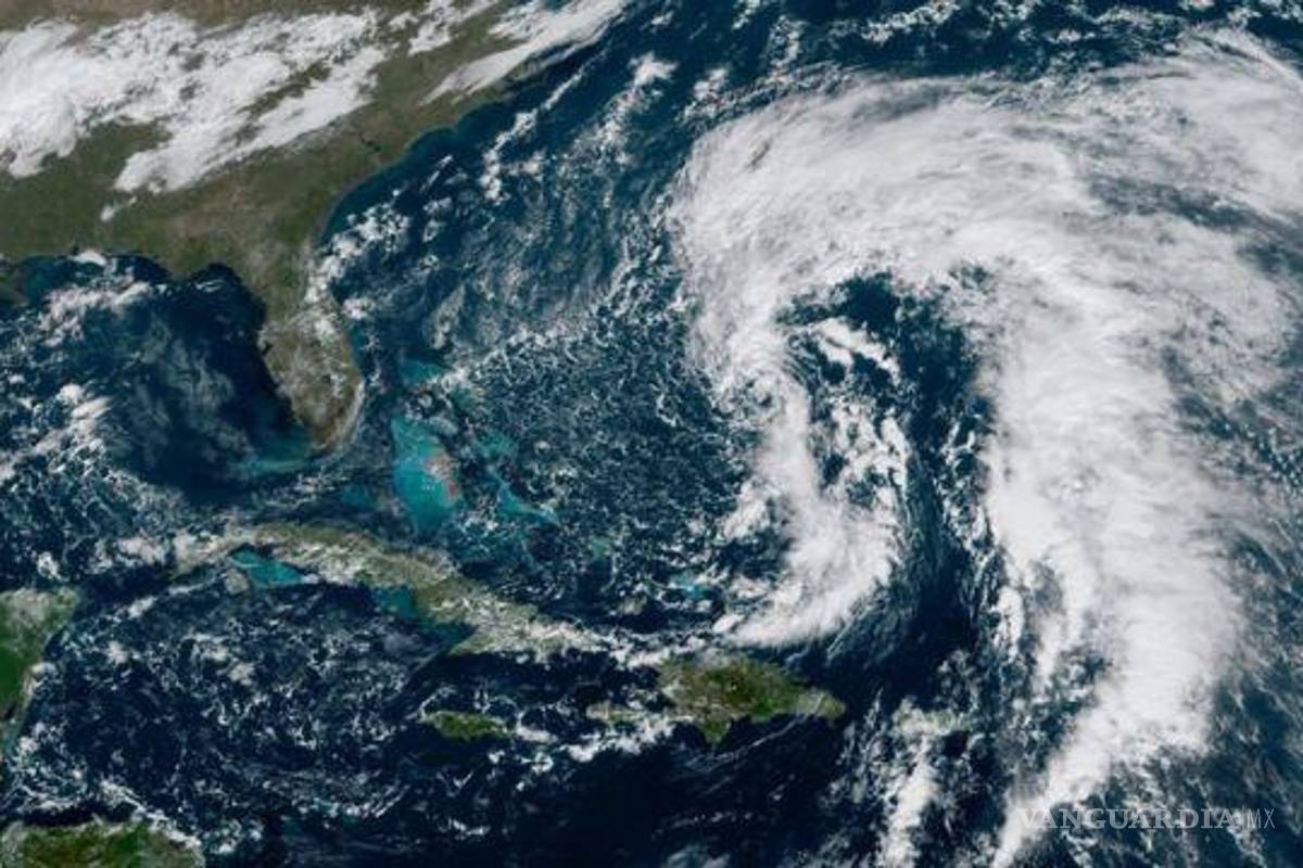 Azotan tormentas tropical e invernal a Estados Unidos