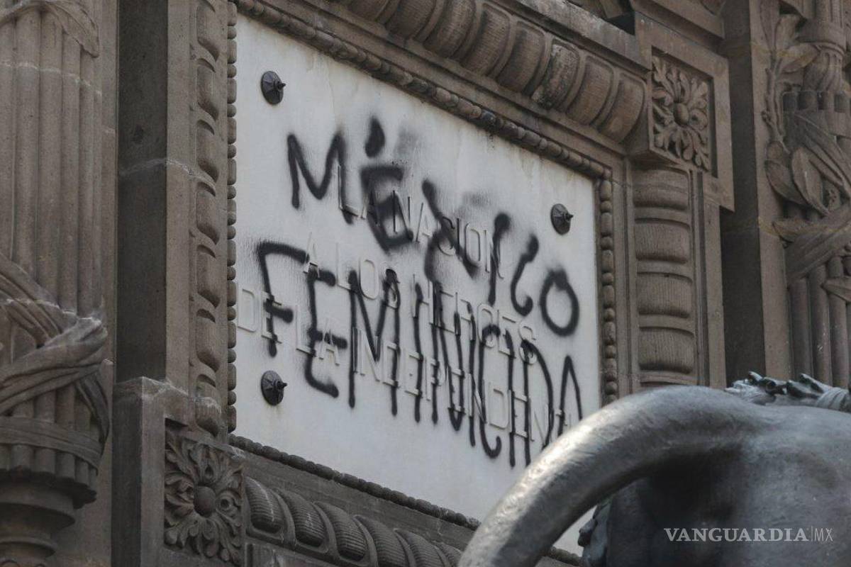 ‘En México las mujeres no están seguras’, usuarias empatizan con Debanhi, MaFer y Victoria; esperan pronunciación de AMLO