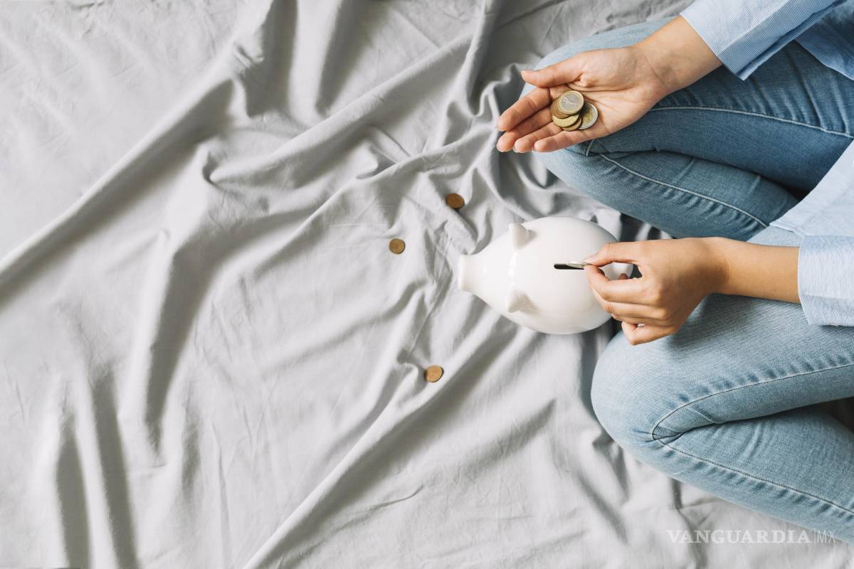 Lee esto si todavía guardas dinero debajo del colchón