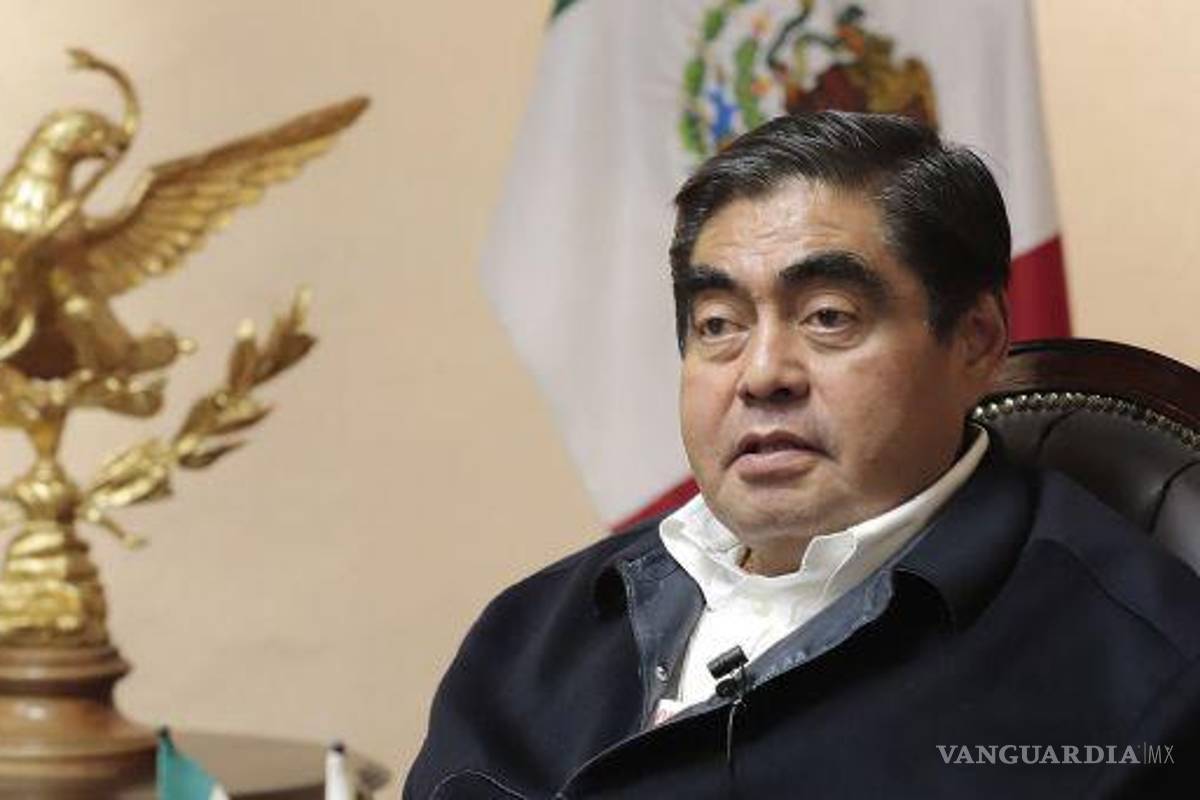 Barbosa va tras 720 mdd en el caso UDLAP, acusa Proceso