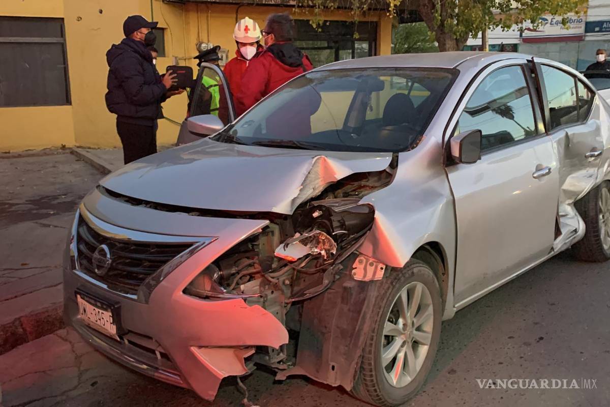 Provocan choque y no se hacen responsables en Saltillo, Policía consigna accidente al MP