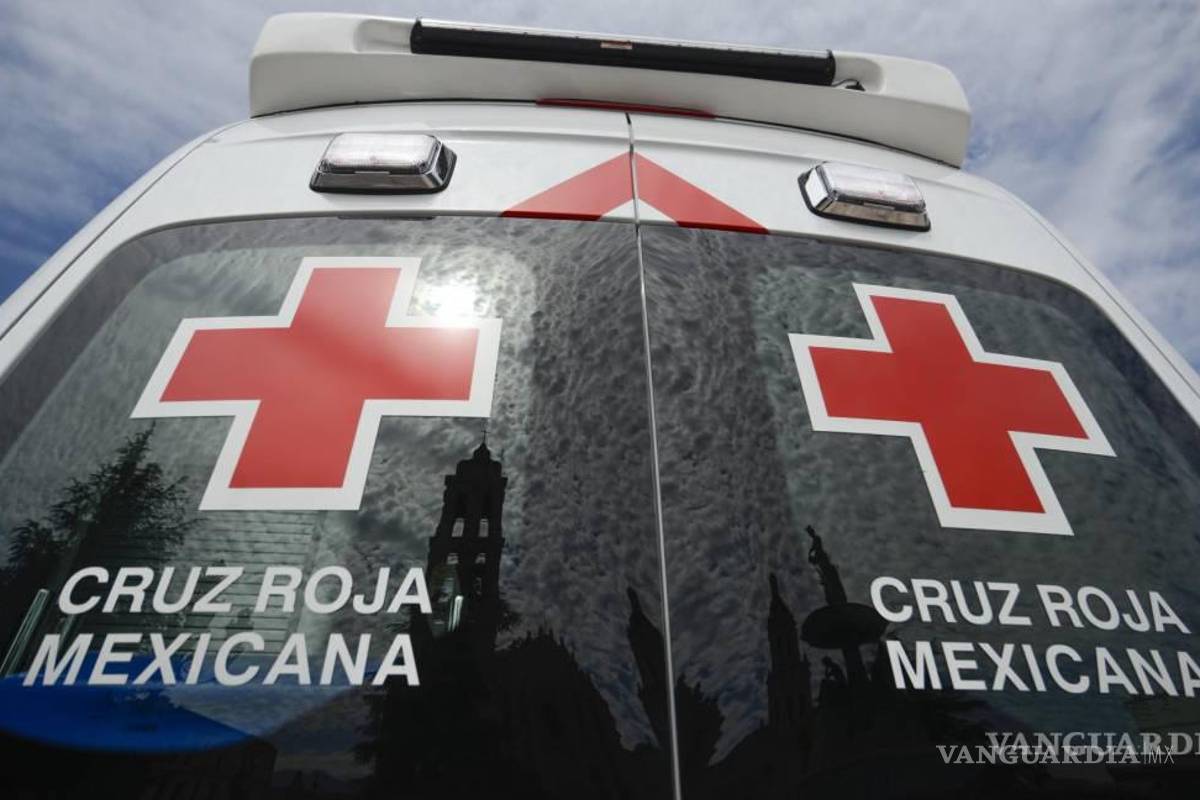 Saltillo: conductor se pasa el rojo, mata a mujer en la Zona Centro y huye