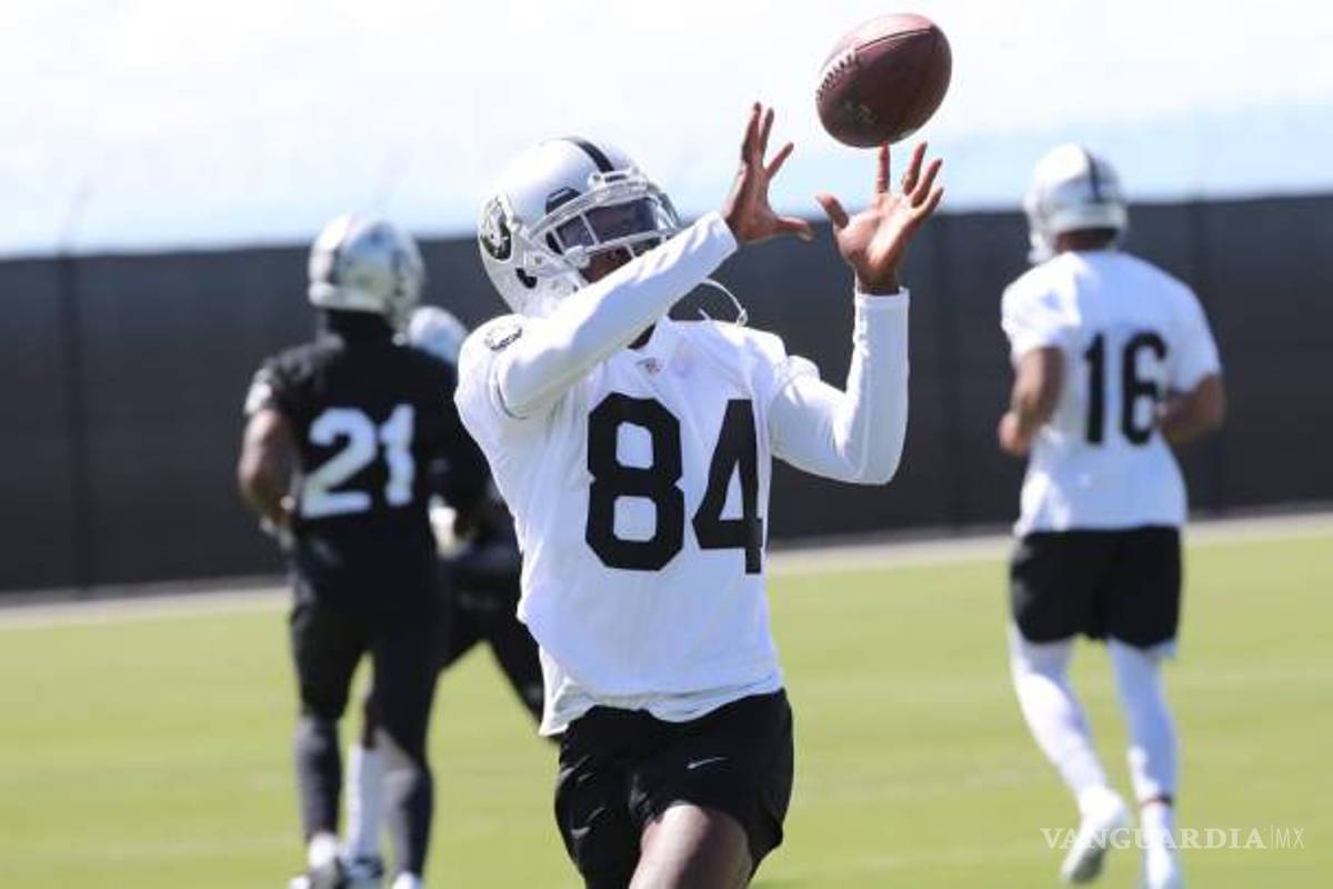 NFL responde a las quejas de Antonio Brown por el casco