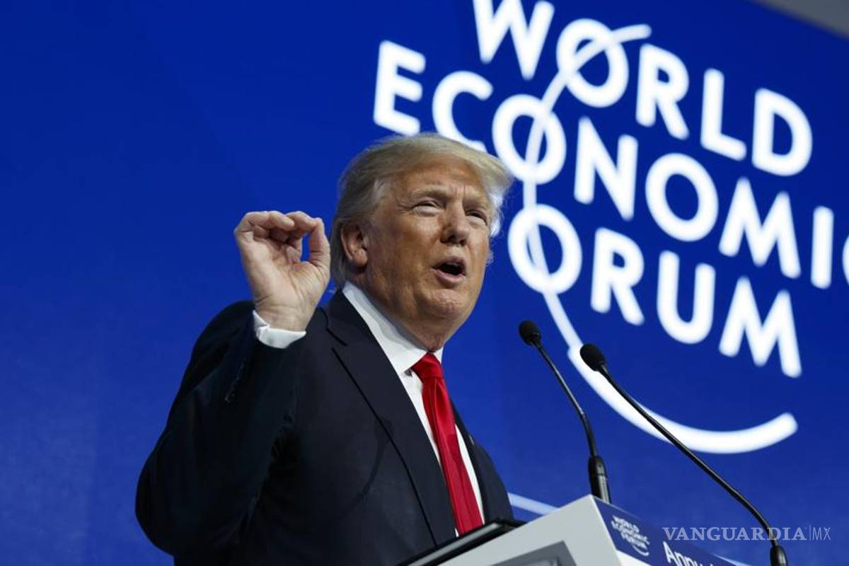 'Estados Unidos primero' no significa 'Estados Unidos solo': Trump en Davos