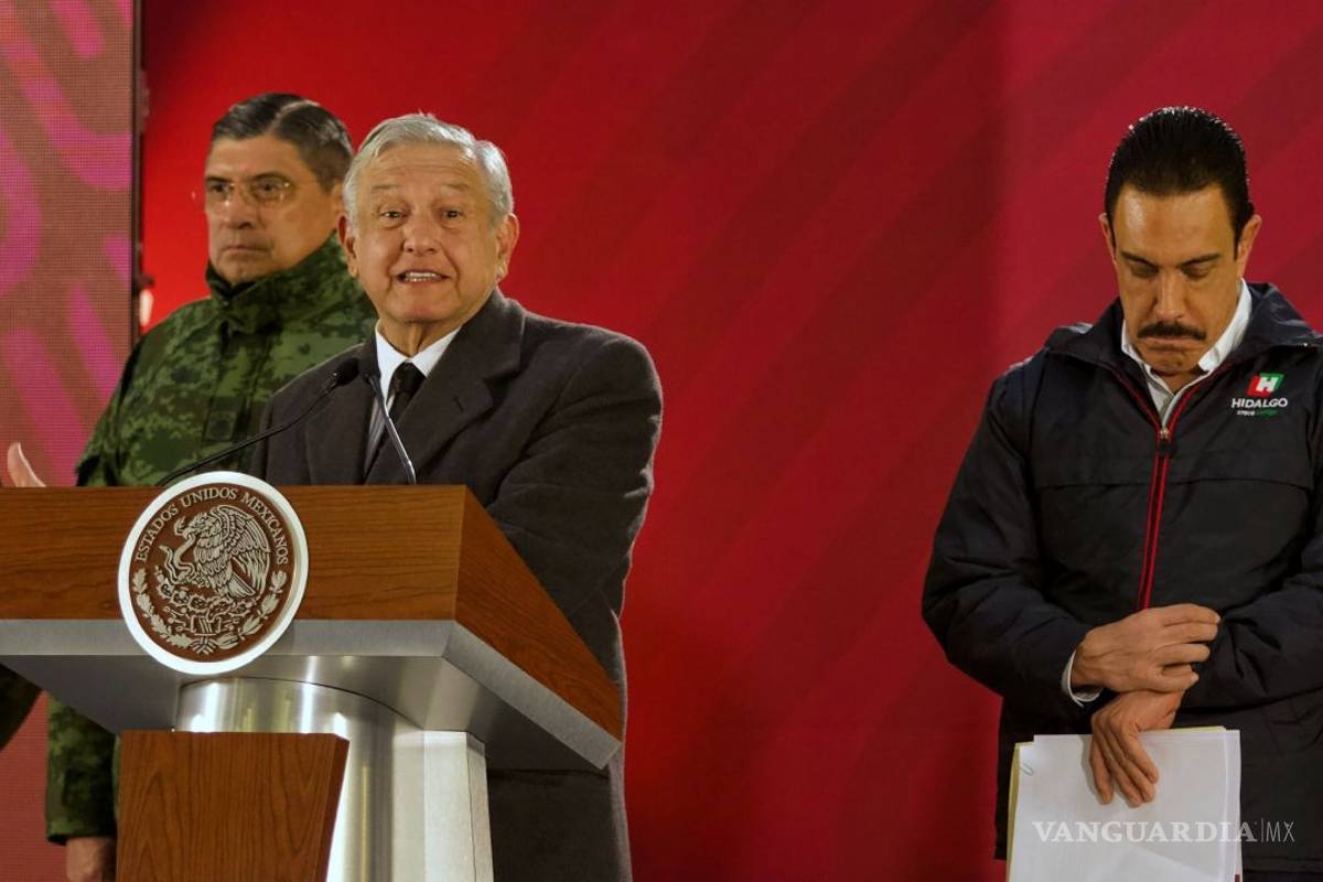 Combate a 'huachicoleo' seguirá a pesar de explosiones en ductos: AMLO