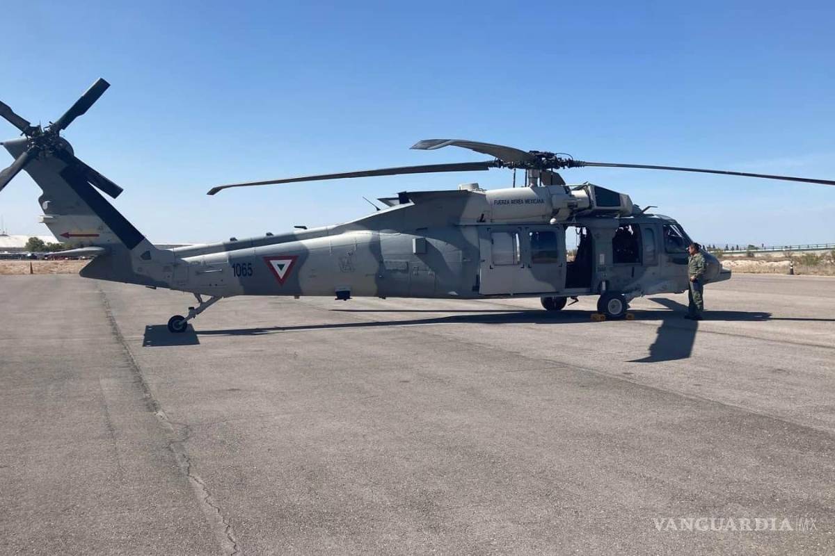 Arriban aviones a aeropuerto de Frontera con equipo para rescate de mineros atrapados en Agujita