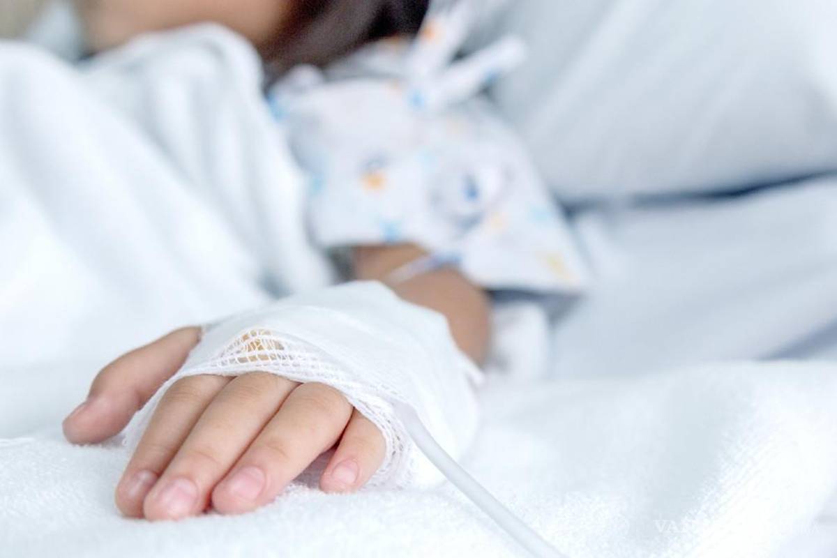 Confirman rabia en menor fallecido; dan de alta a su hermana, pero otra niña sigue grave