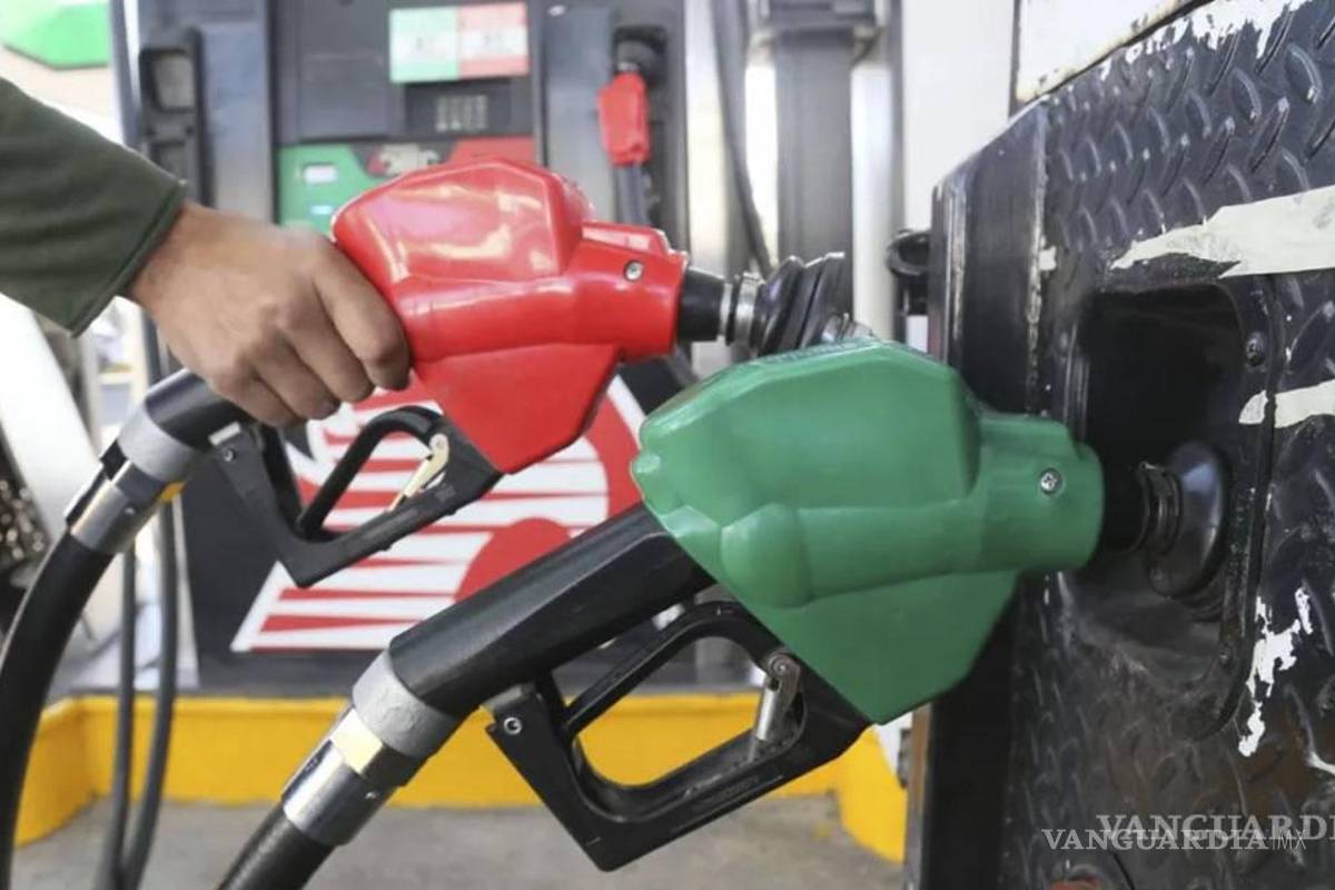 Saltillo: desabasto de gasolina premium en Oxxo Gas; “no sabemos por qué”, señalan despachadores