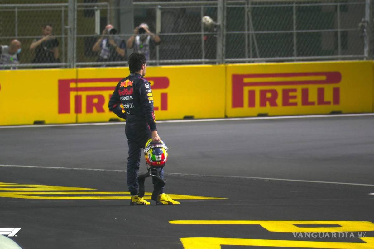 Checo Pérez sufrió lamentable choque y queda fuera de GP de Arabia Saudita