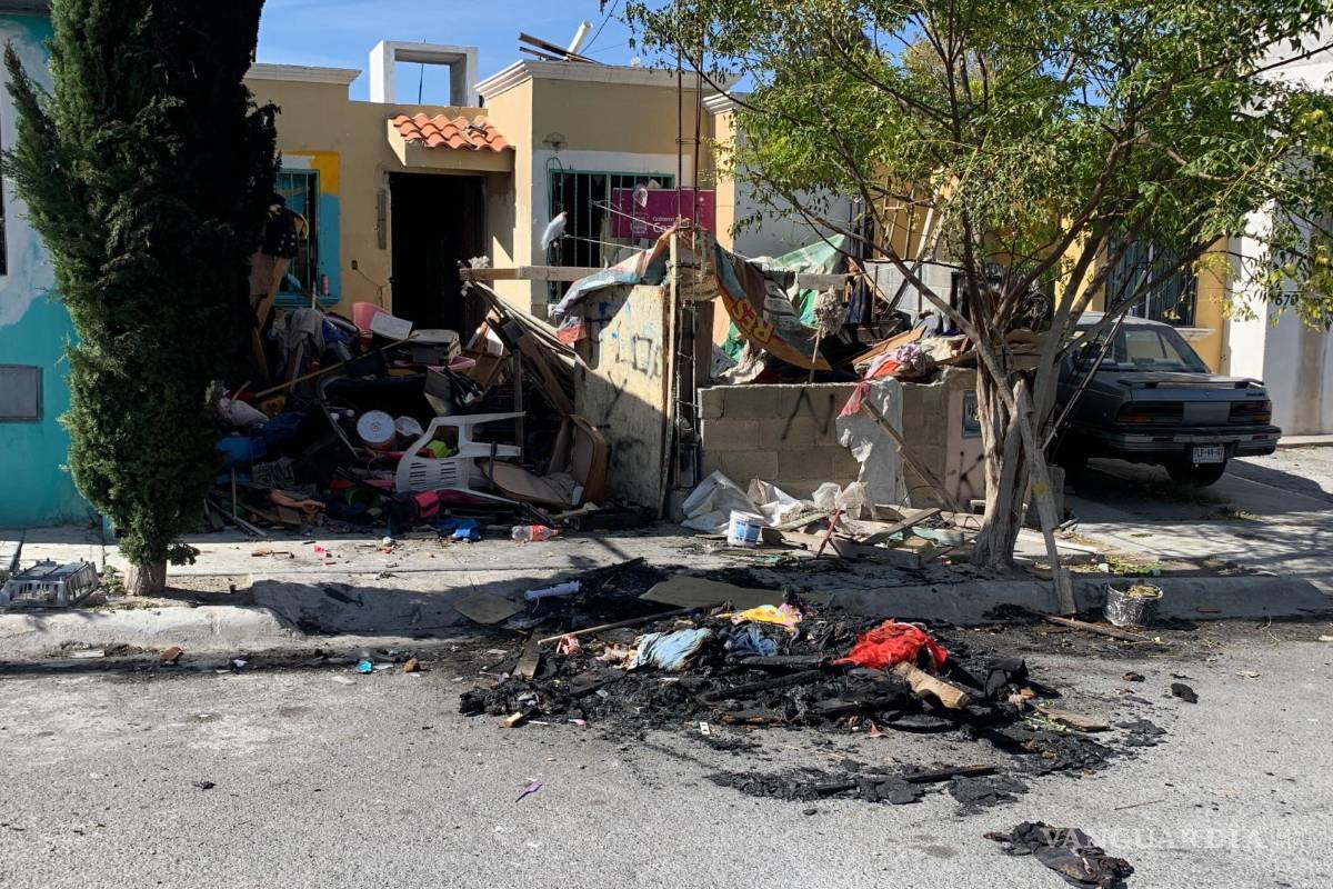 Sin orden, desalojan a mujer que padece de sus facultades