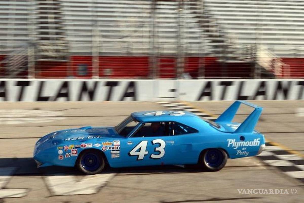 75 años de NASCAR, la reina del automovilismo en los Estados Unidos