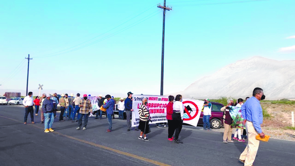 Afectados por inundaciones en Saltillo piden apoyo al presidente Andrés Manuel López Obrador