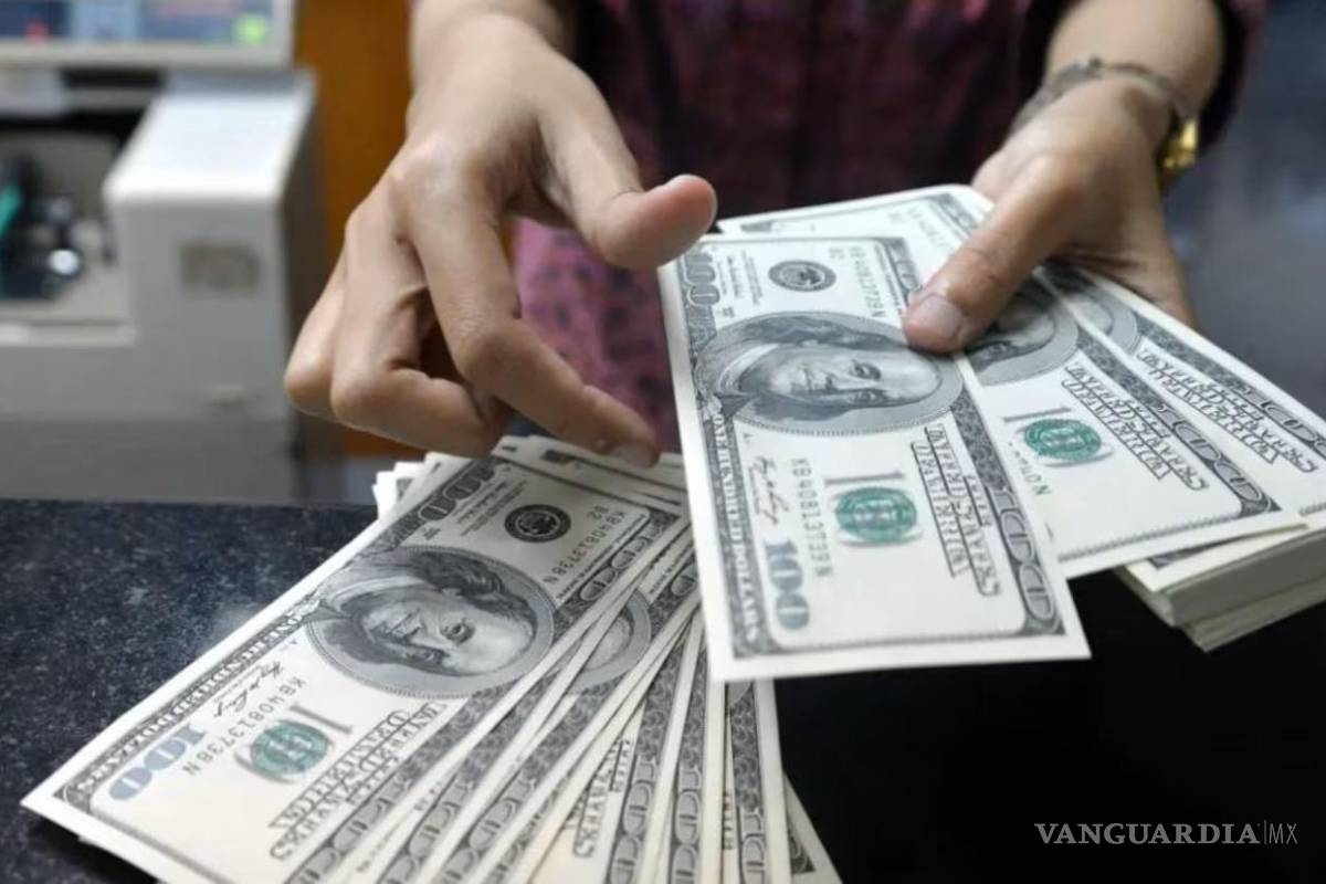Pese a la reciente volatilidad, analistas estiman que el peso seguirá fuerte ante el dólar