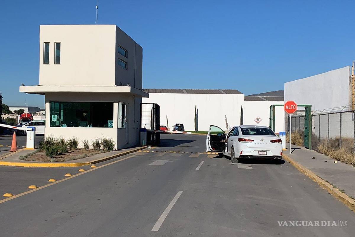 Saltillo: Tras cateo, aseguran equipo médico con valor de 200 mdp en bodega