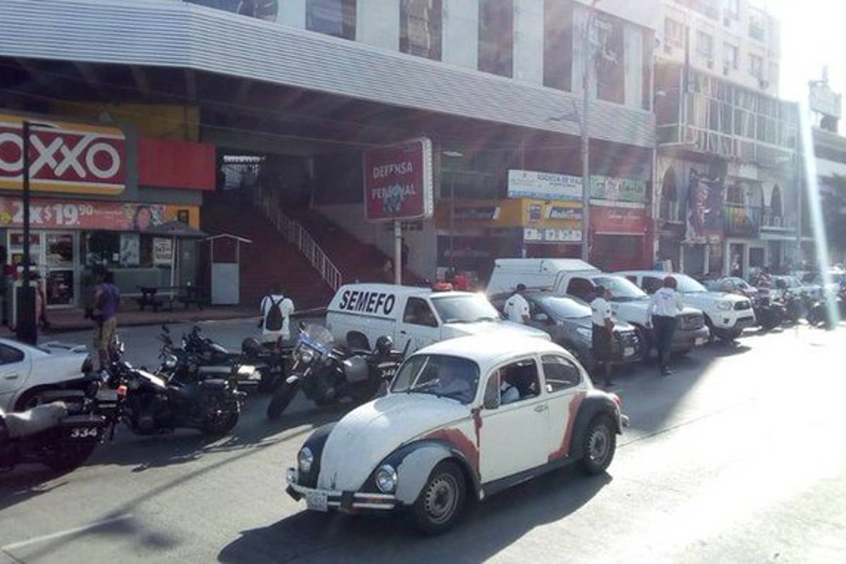 Atacan a balazos un bar en Acapulco, hay cuatro muertos y 7 heridos