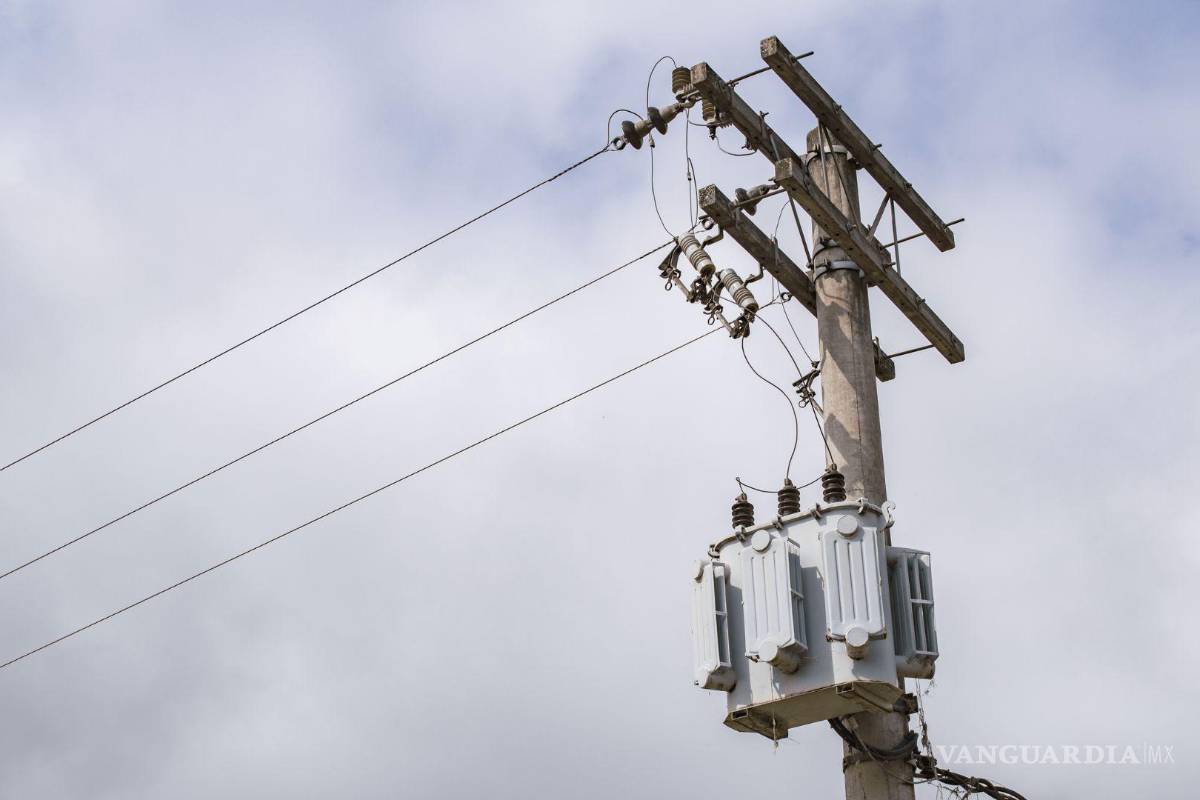 Piden a compañías subterranizar cableado en Centro Histórico de Monclova