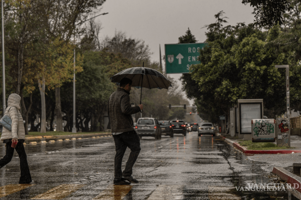 Prepárese... No hubo Frente Frío; Anticiclón y Canales de Baja Presión azotarán a México con fuertes lluvias, granizadas, temperaturas de hasta 50 grados, tornados y Evento Surada