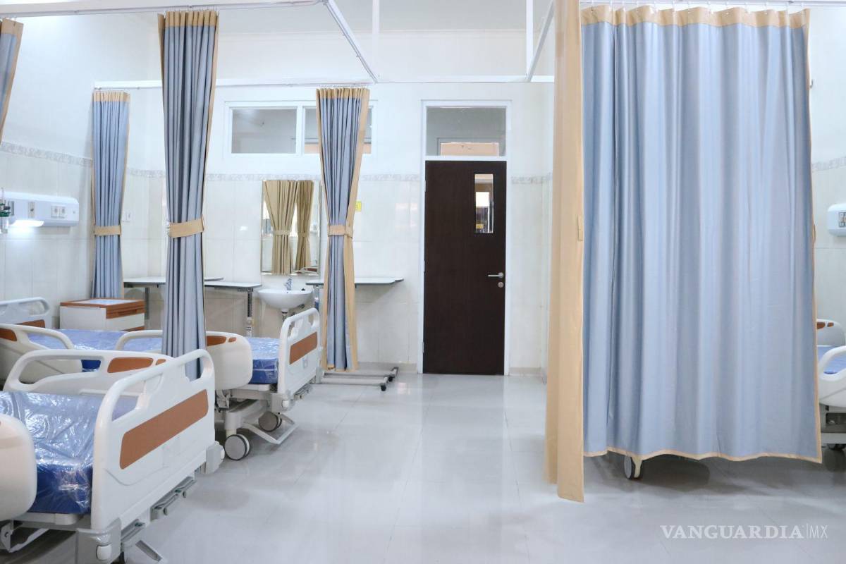 No hay cenas familiares o descansos en hospitales de Saltillo, sino guardias y recalentado