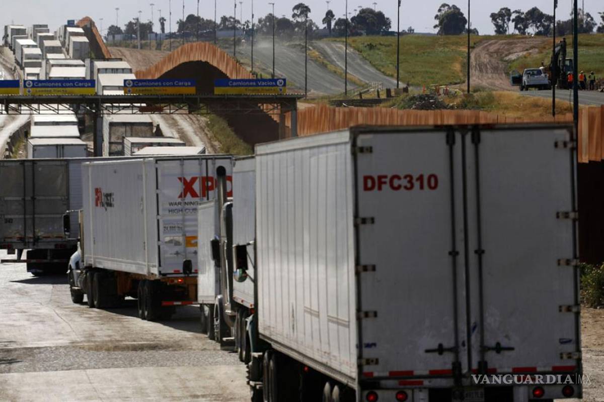 Déficit comercial de Estados Unidos cae a su nivel más bajo desde 2023