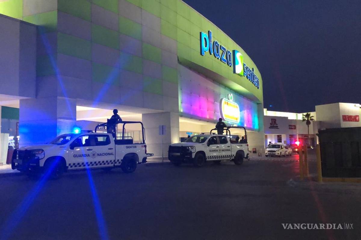 Sitian plaza comercial de Saltillo tras llamado de saqueo en redes