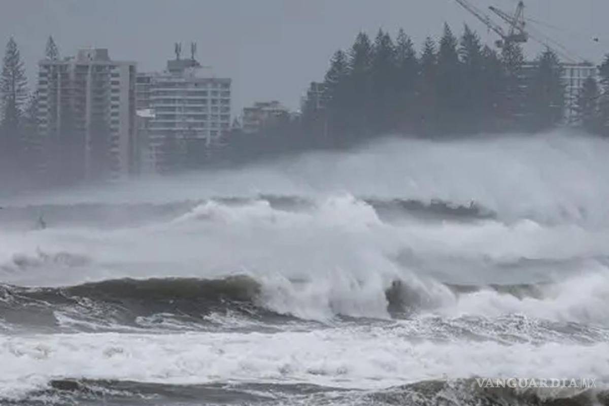 ¡Caerá un diluvio!... Frente Frío 1 y Huracán Lorena continúan azotando a México con fuertes lluvias y granizadas