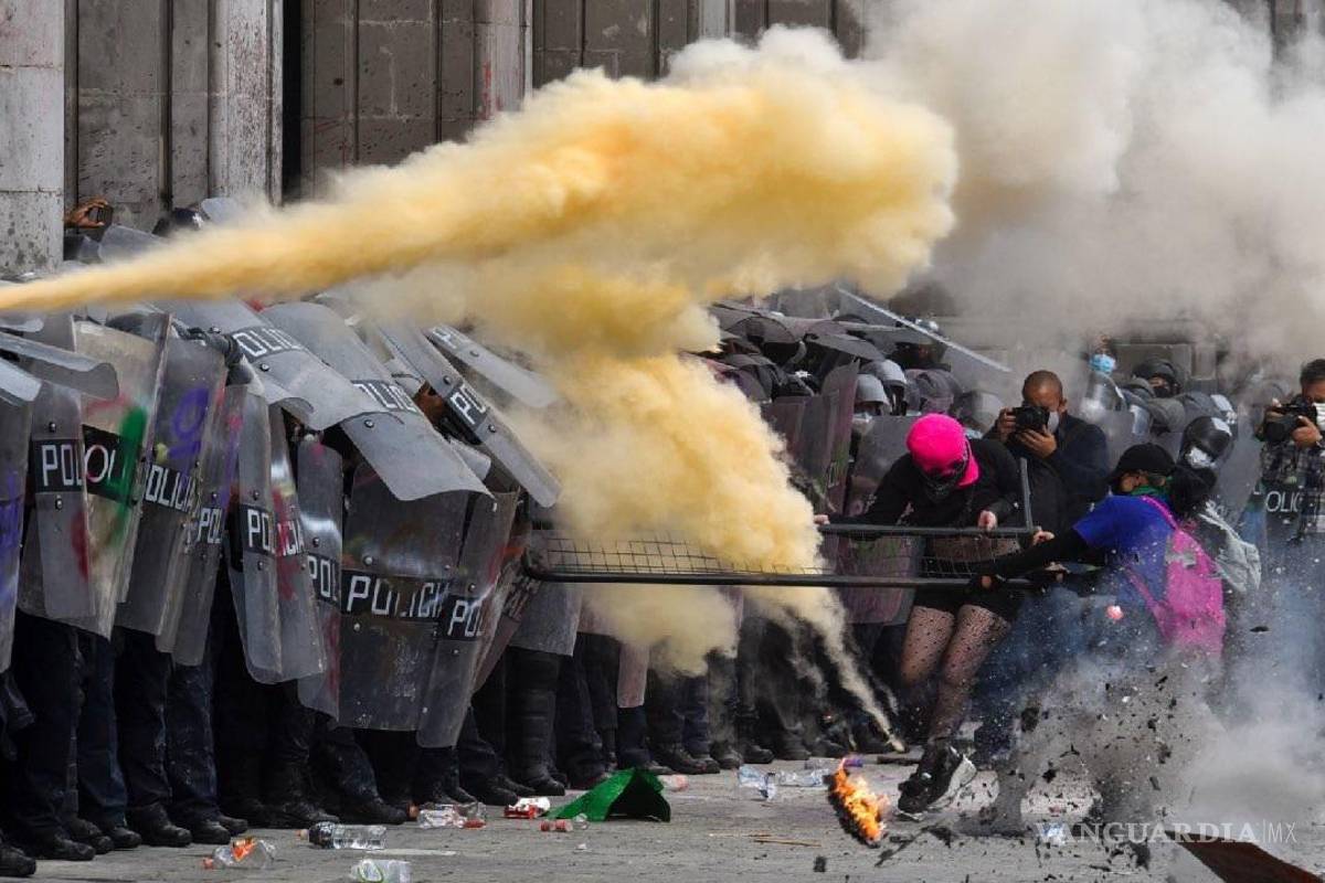 Sheinbaum condena actos violentos en marcha de la Generación Z y llama a protestas pacíficas